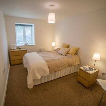 Champion Court Two Bedroom Flat Bristol Extérieur photo
